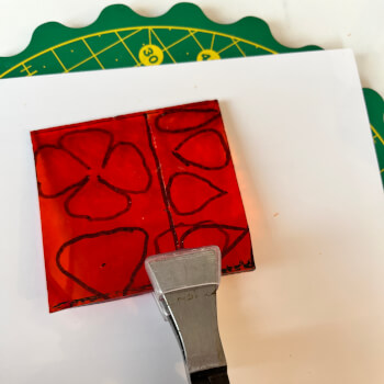 Experience the cutting of glass